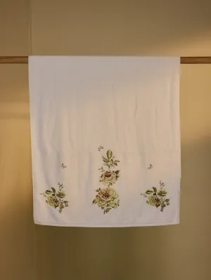 Day Dream Bath Towel