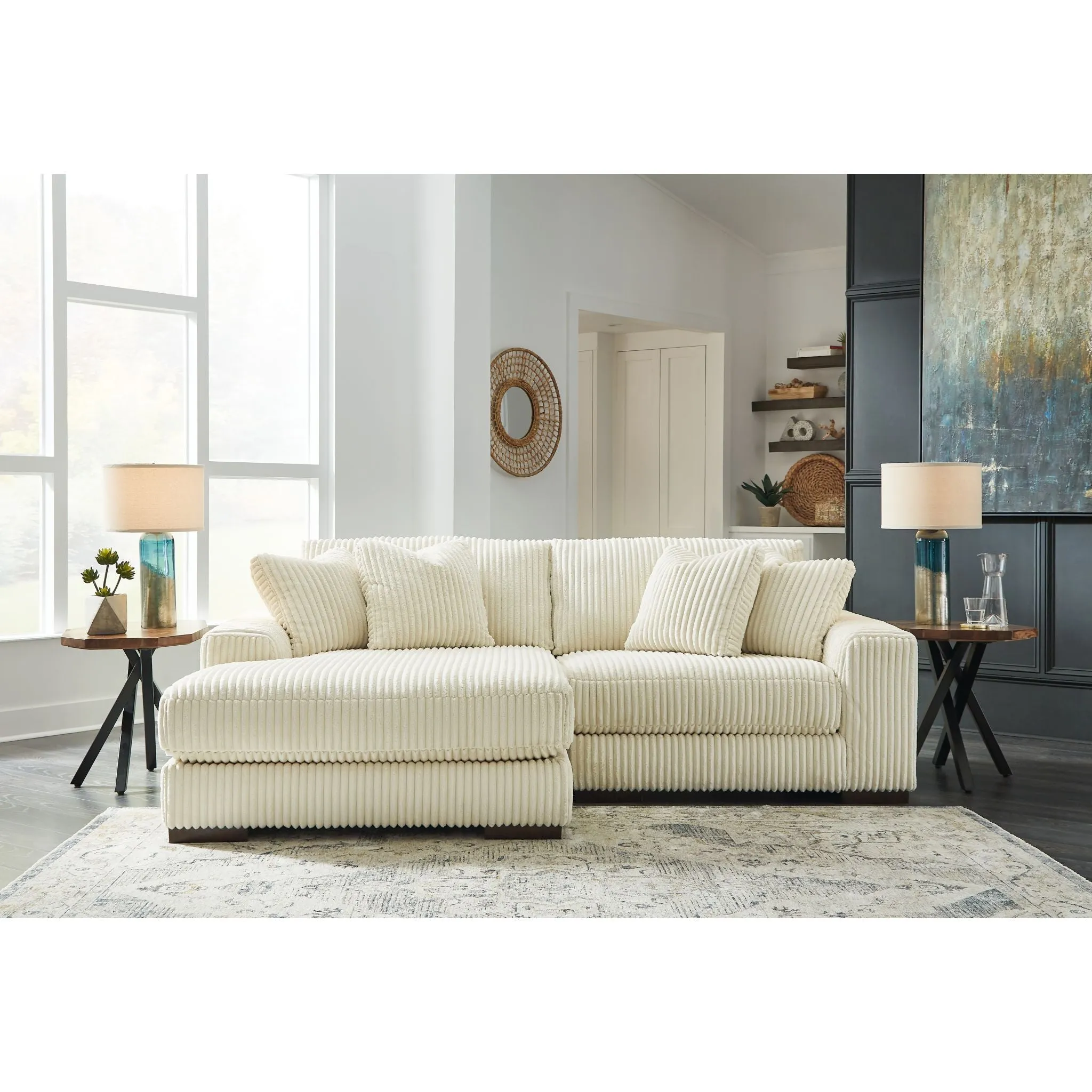 Lindyn 2 Piece Sectional with Chaise