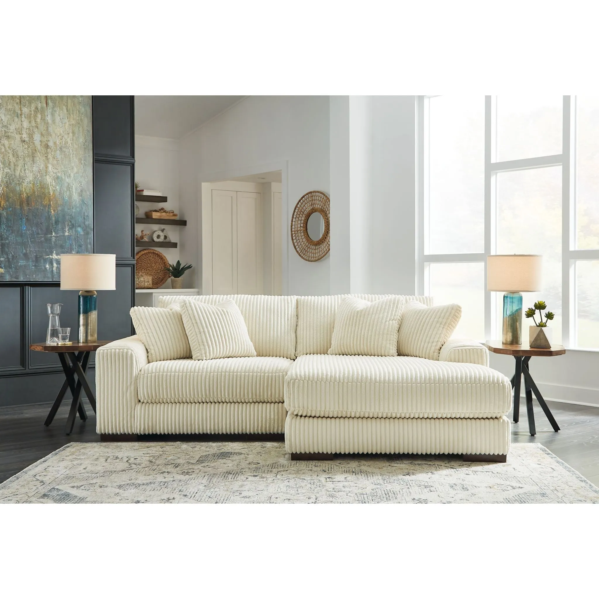 Lindyn 2 Piece Sectional with Chaise