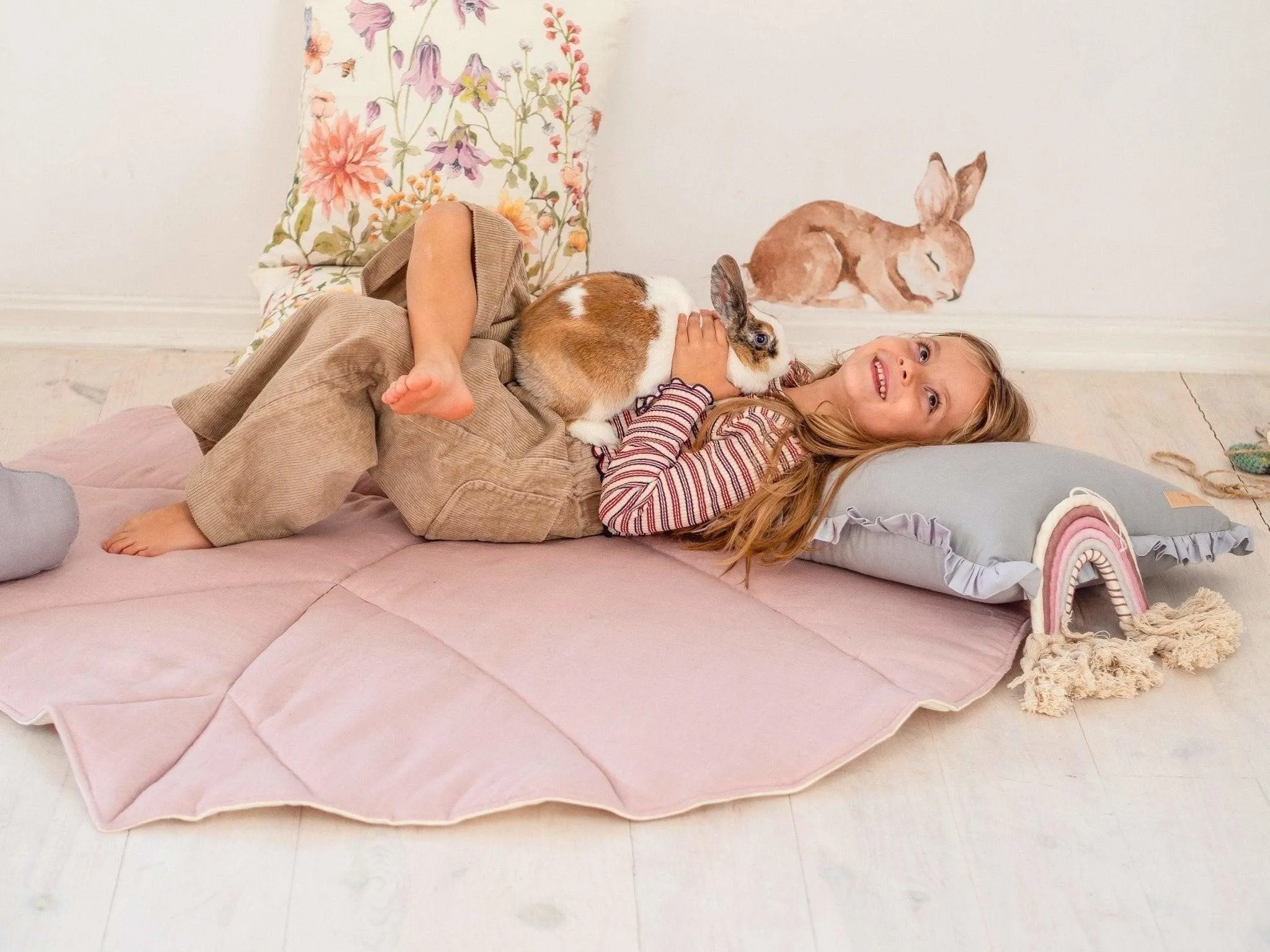 Linen Powder Pink Leaf Mat