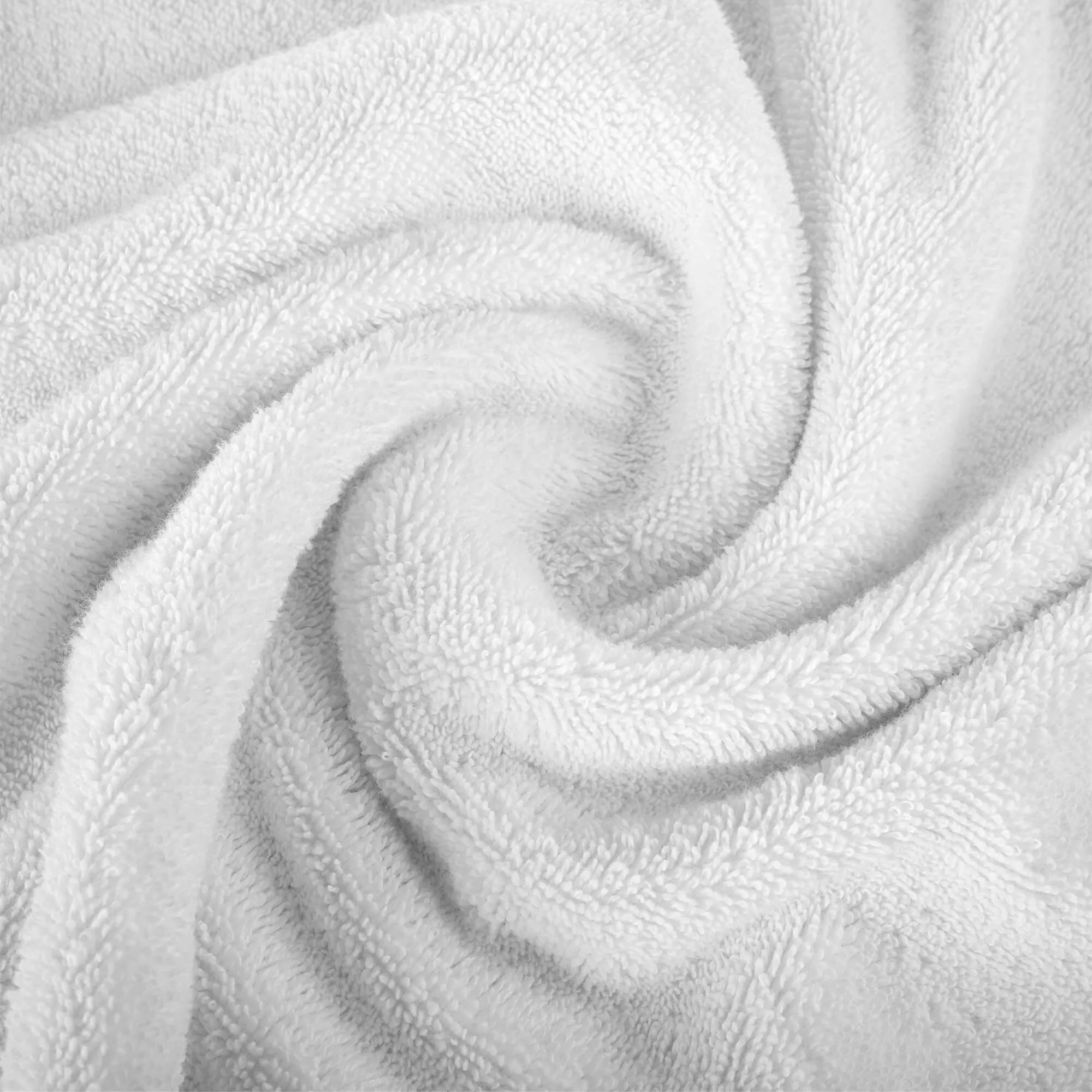 Luxury Hotel Collection Bath Towels (700GSM) - 100% Combed Cotton - 6 Pcs