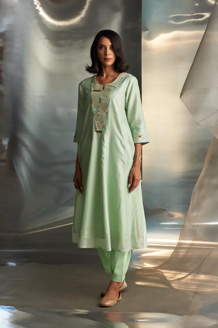 Mis'r Embroidered Flared Kurta Set