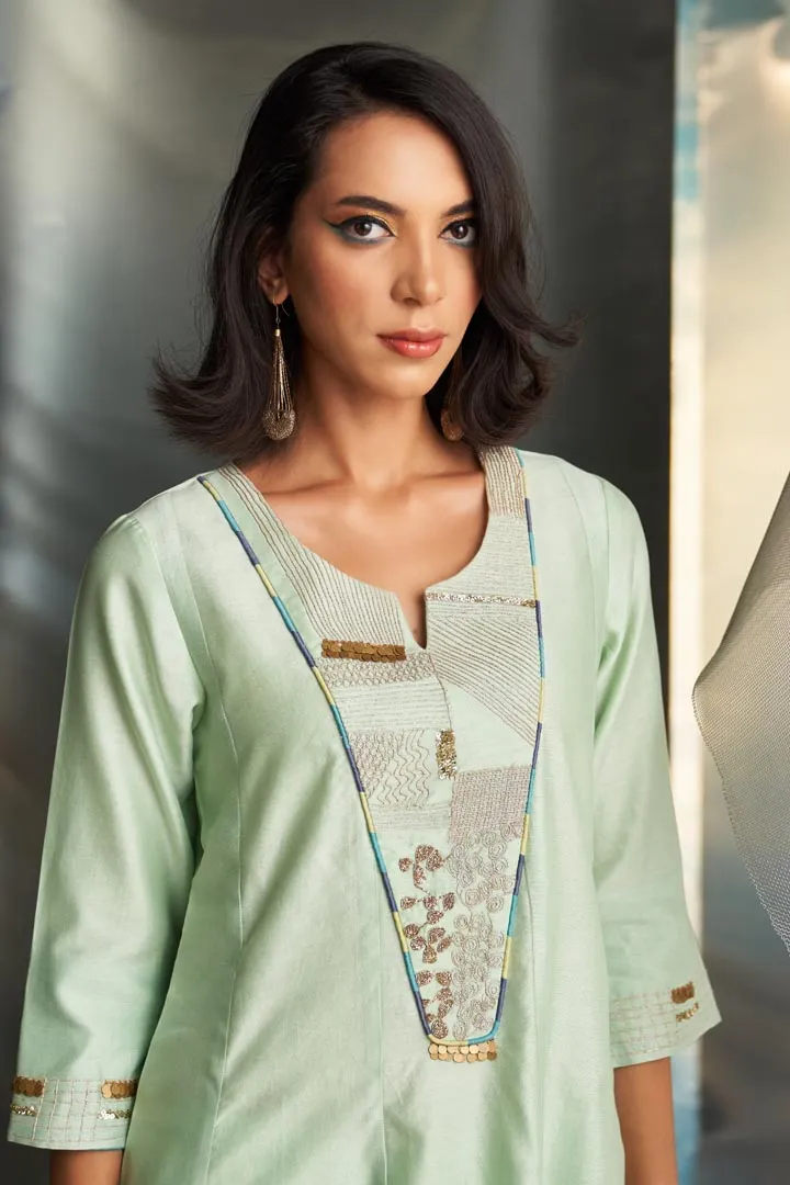 Mis'r Embroidered Flared Kurta Set